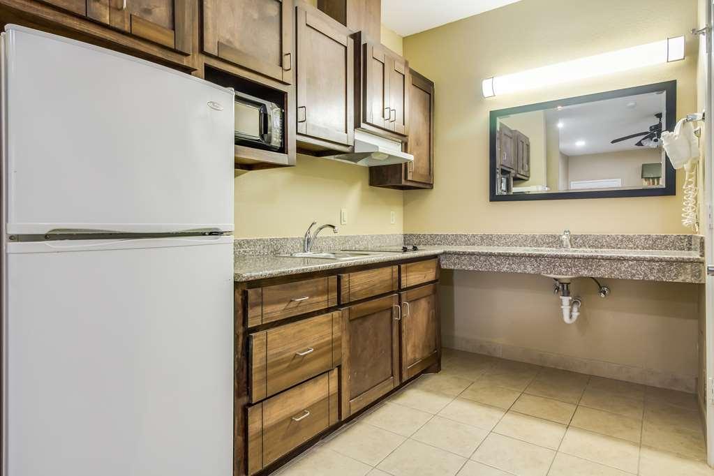 Americas Best Value Inn & Suites Tomball Pokoj fotografie