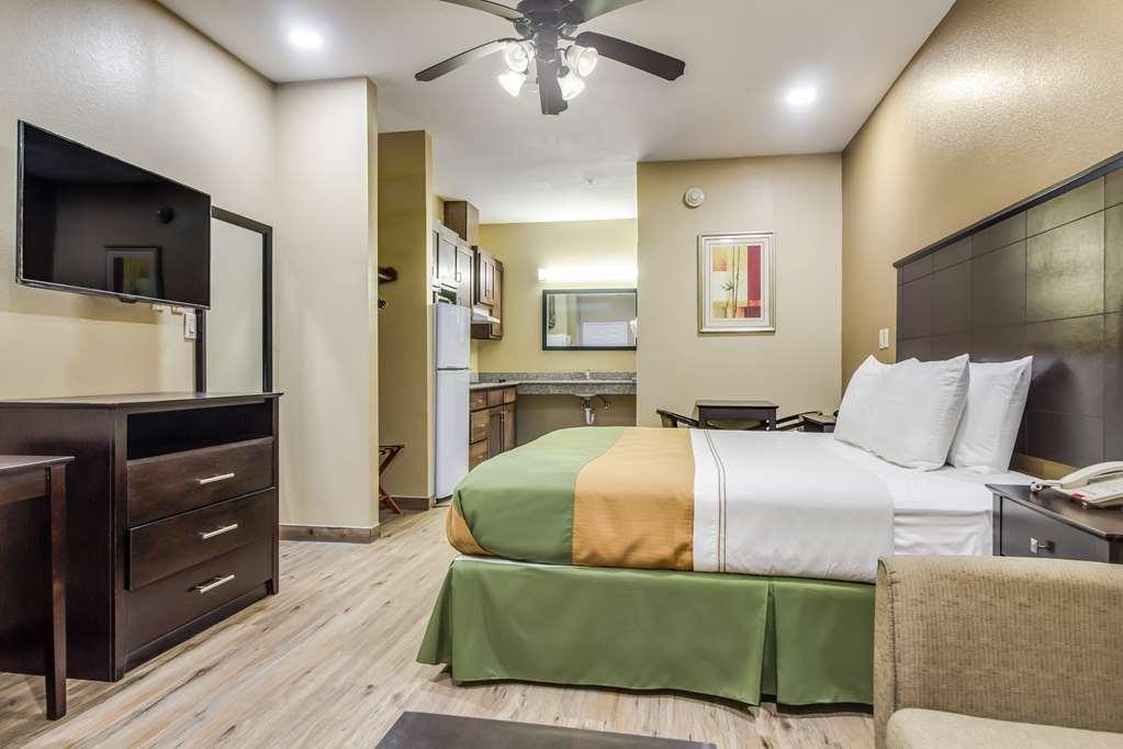 Americas Best Value Inn & Suites Tomball Pokoj fotografie